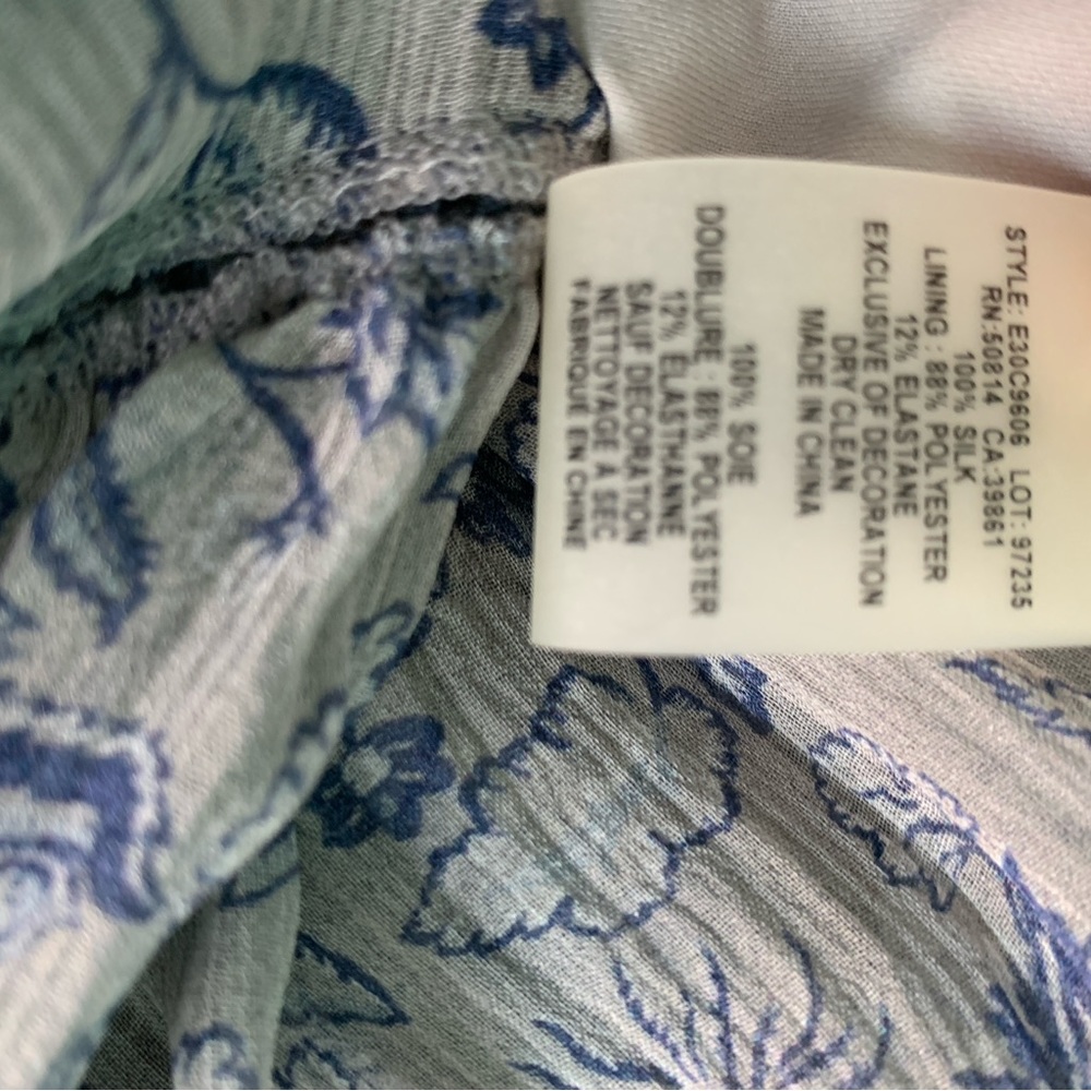 Elie Tahari floral chiffon dress, size 4 - Picture 7 of 7